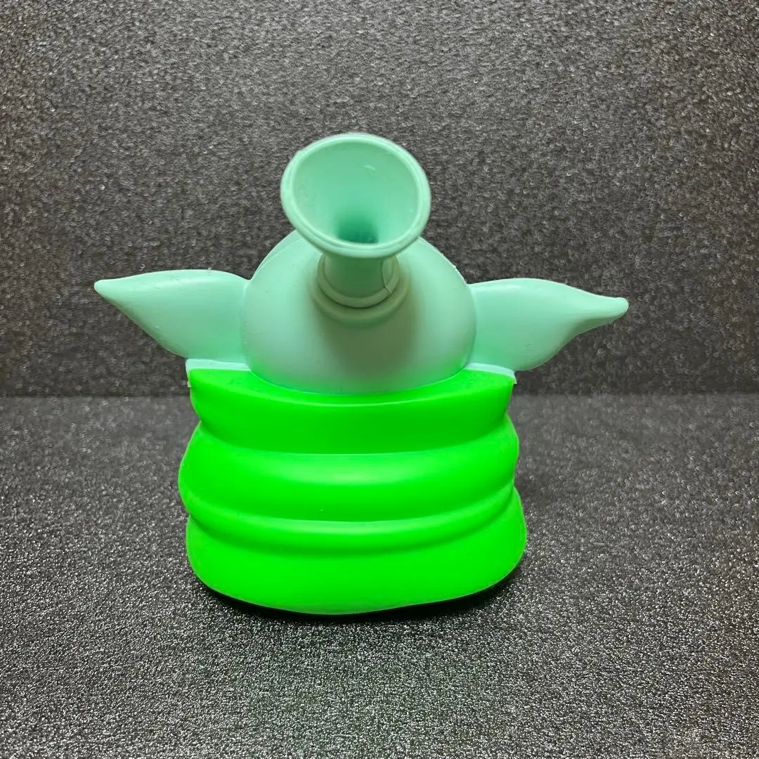 Bongo Baby Yoda silikonowe wys. 12 cm szklany cybuch